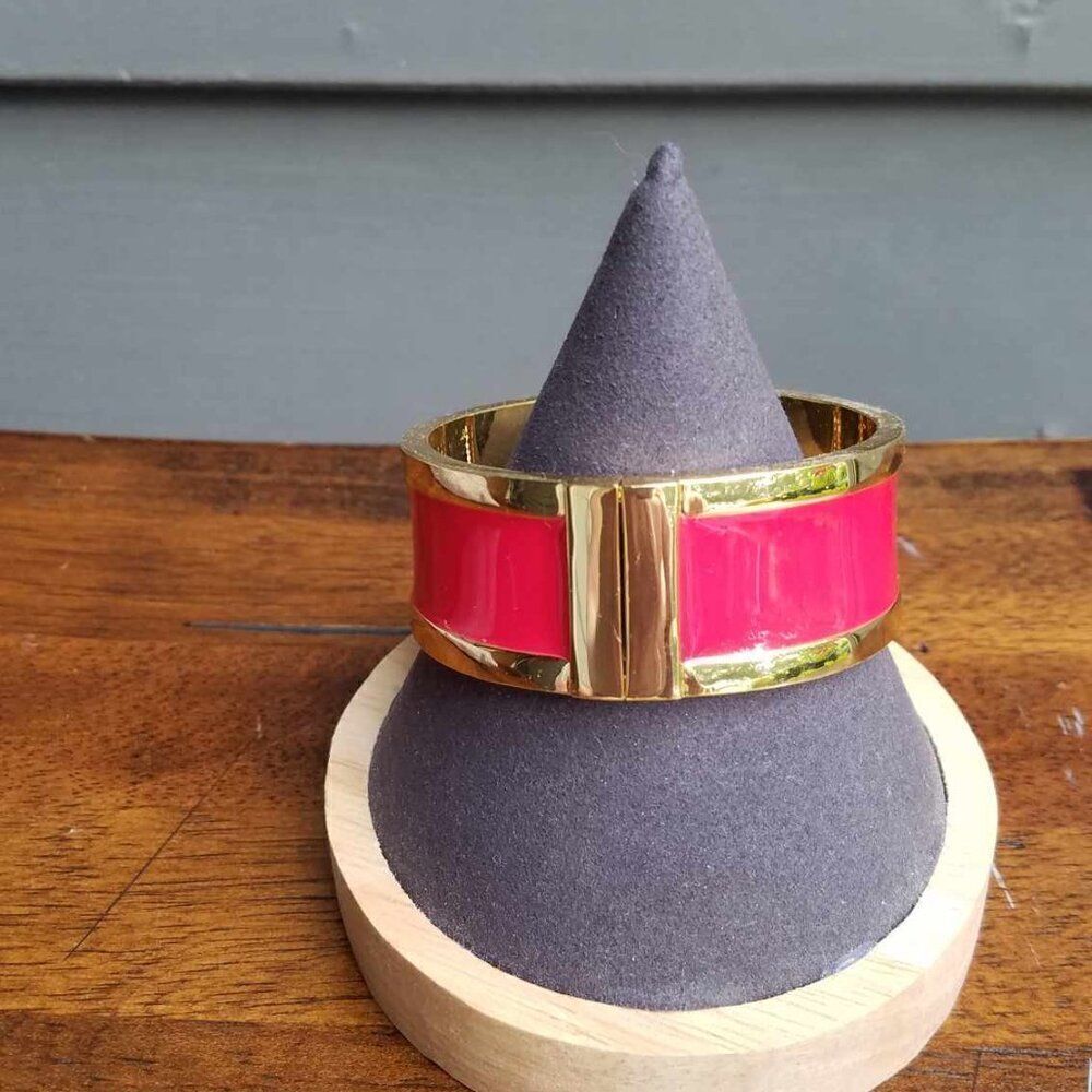 Talbots Hinged Red Enamel Bangle - Picture 5 of 8